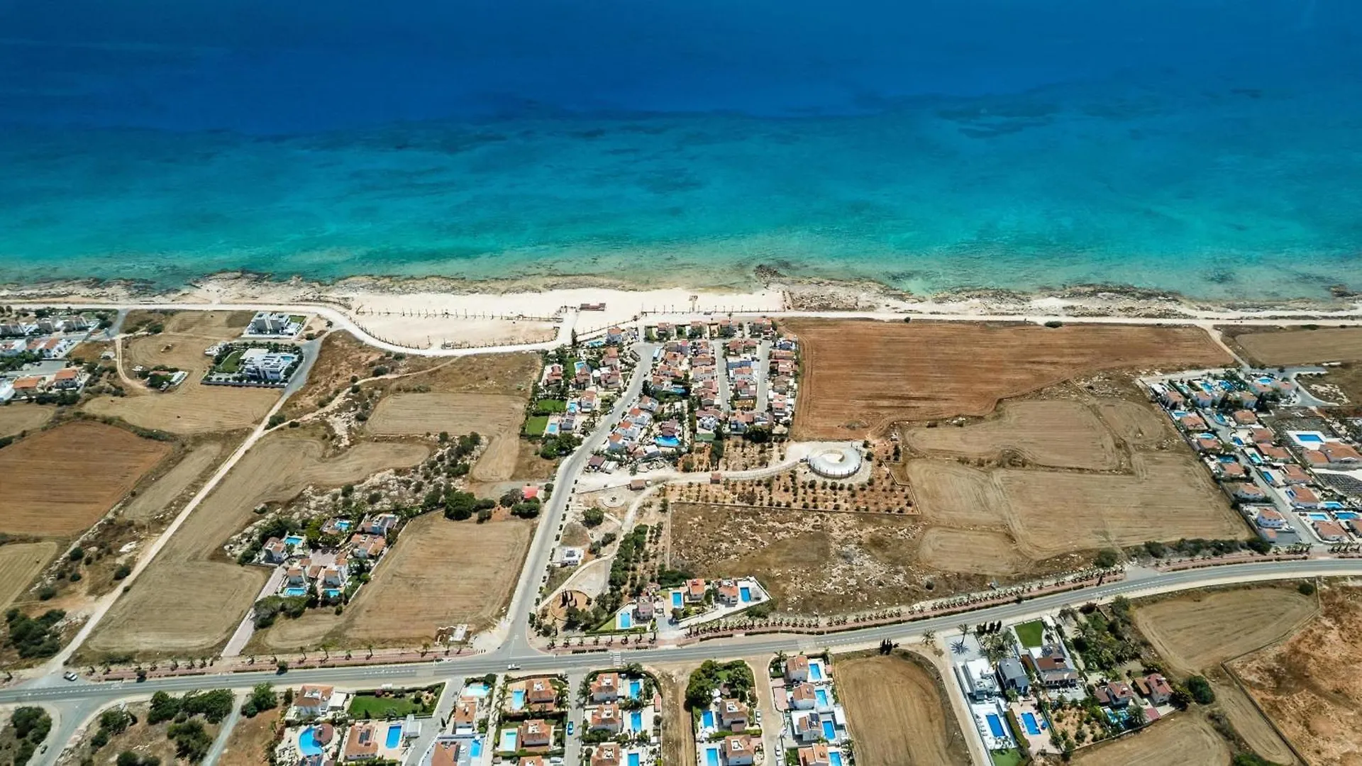 La Casa De Louie Villa Ayia Napa Cyprus
