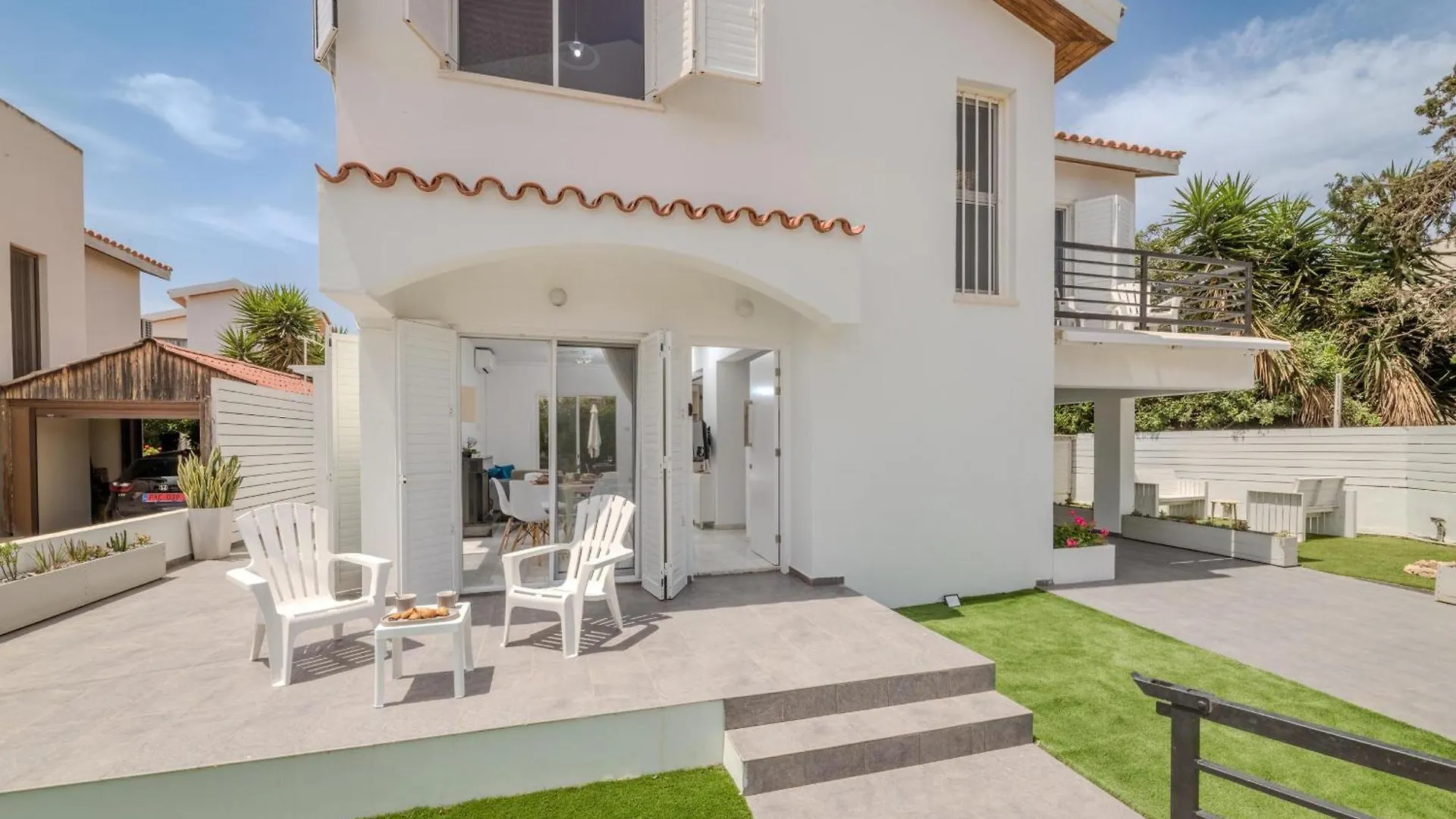 La Casa De Louie Villa Ayia Napa Cyprus