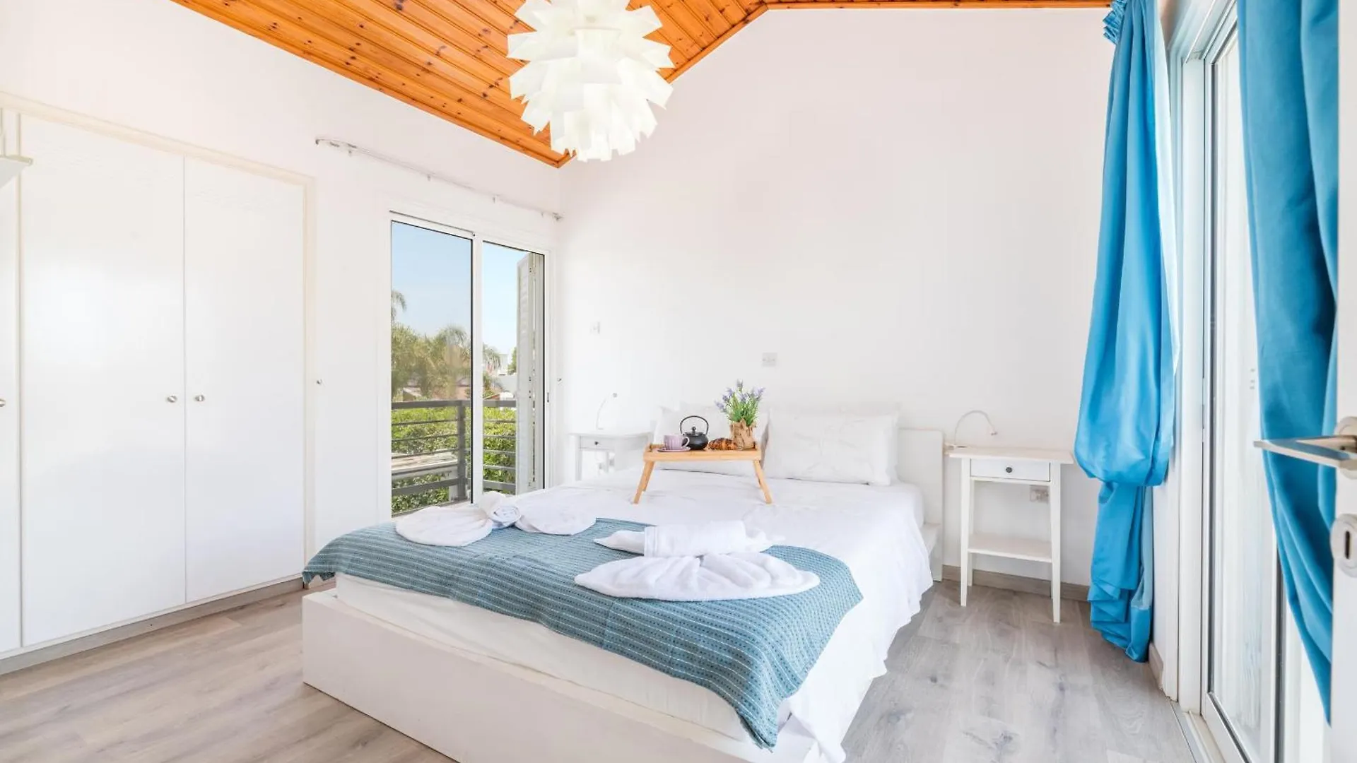 La Casa De Louie Villa Ayia Napa