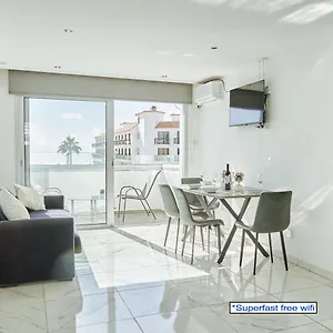 Nissi Avenue Agia Napa