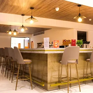 Piere Anne Hotel